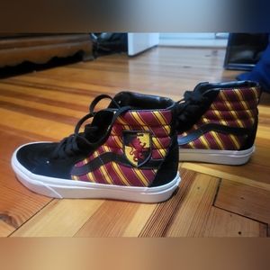Gryffindor Hogwarts Vans